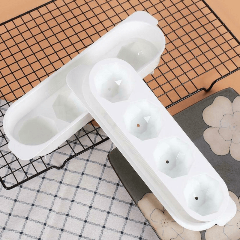 3D-diamantform isskuleform.